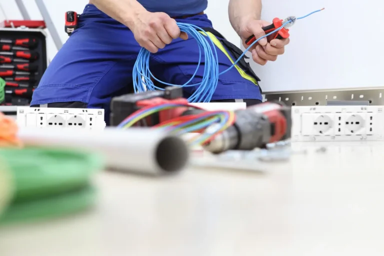 Electricista a Domicilio en Macul: Seguridad y Respaldo SEC